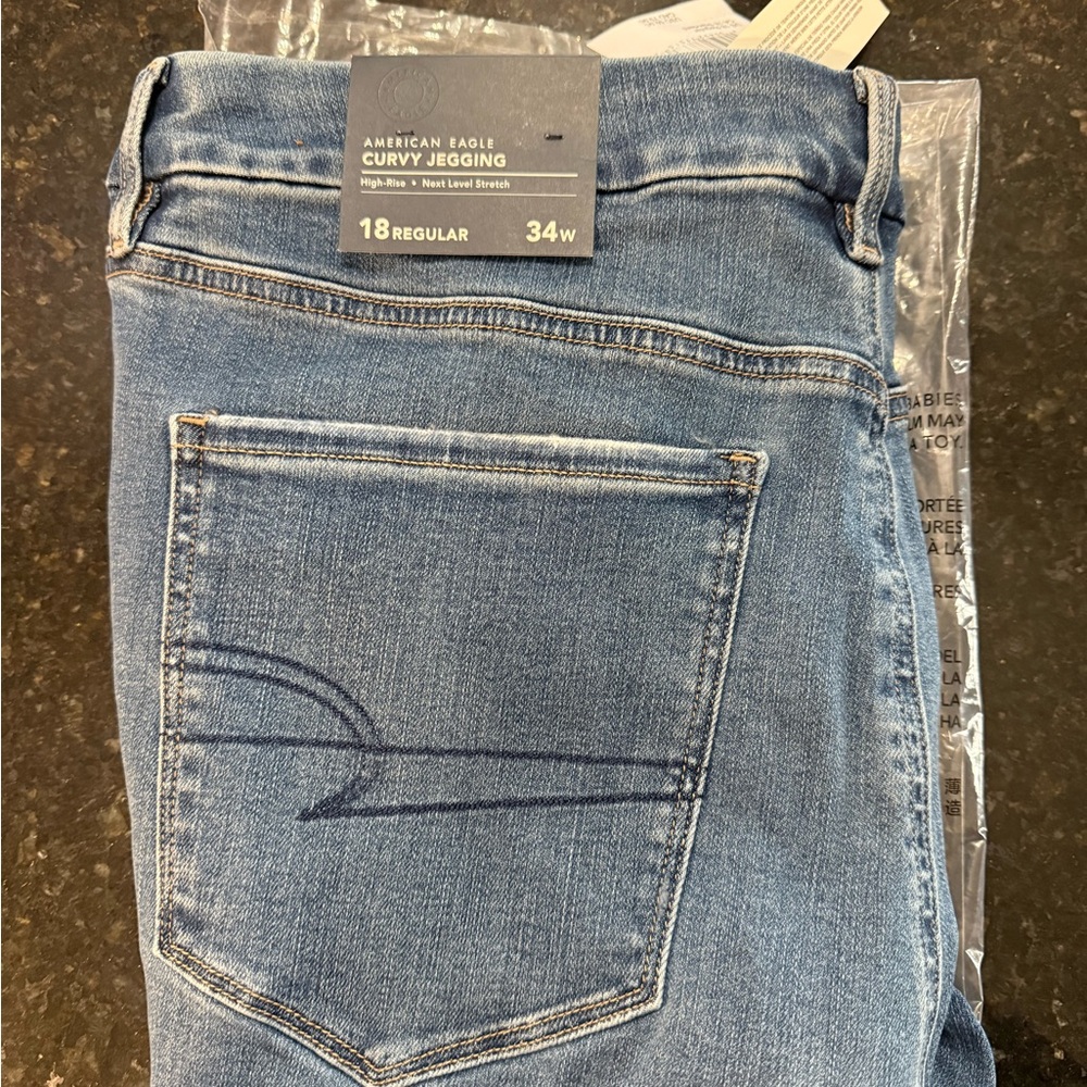 American Eagle Outfitters Blue Curvy Jegging